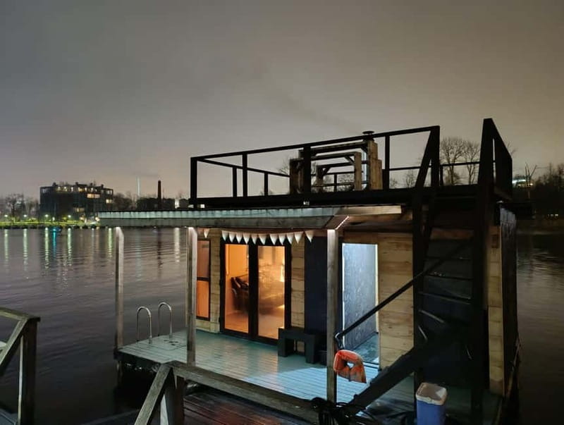 Riga: Floating Sauna Experience on the Daugava River - How to make the most of the sauna