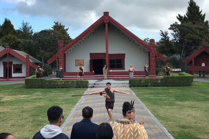 Rotorua Geothermal Wonderland Tour – Departs Tauranga - Māori welcome, song, and the haka