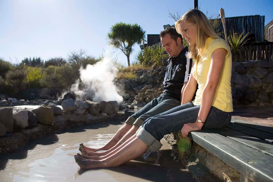 Rotorua: Hell's Gate Geothermal Walk - The hot waterfalls and the bush walk