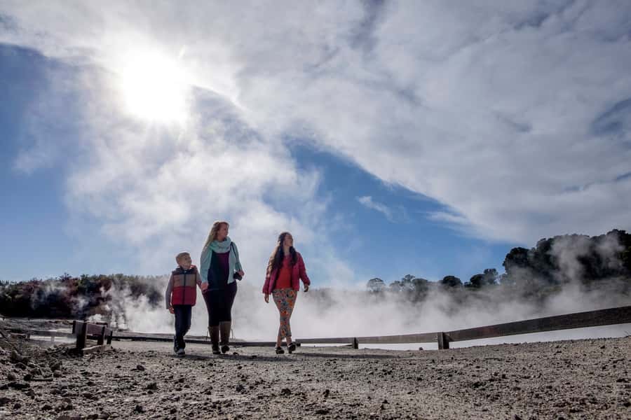 Rotorua: Hell's Gate Geothermal Walk - Food, facilities, and timing