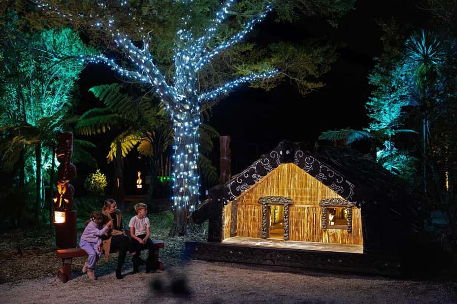 Rotorua: Marama Geyser Light Trail & Geothermal Experience - How long the visit takes