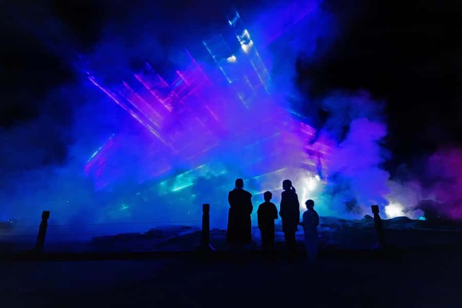 Rotorua: Marama Geyser Light Trail & Geothermal Experience - Ten scenes lead you into the geothermal valley