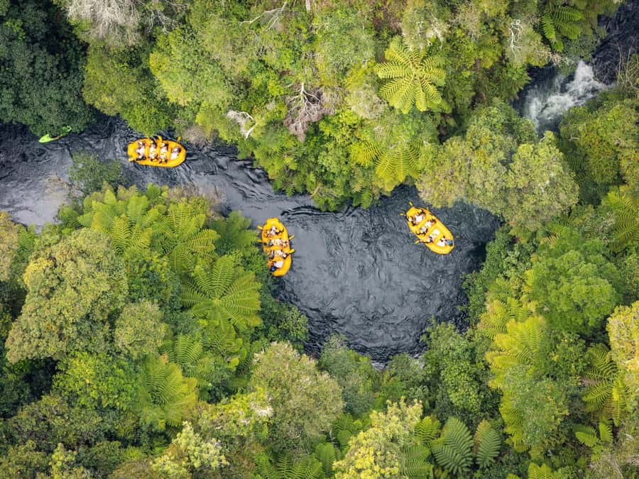 Rotorua Rafting: Kaituna River Rafting Experience-Free Sauna - Getting ready for 14 rapids