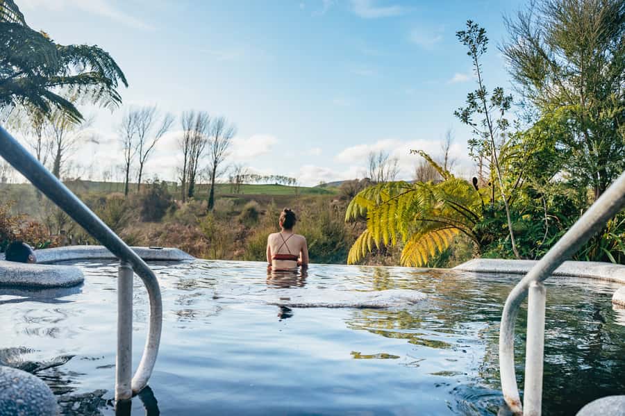 Rotorua: 'Thermal Path Tour' Geothermal half day Tour - Why this four-hour tour works well