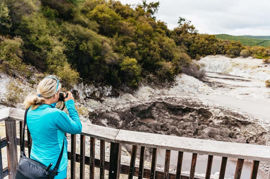 Rotorua: Wai-O-Tapu Geothermal Park Entry Ticket - Who should book this experience?