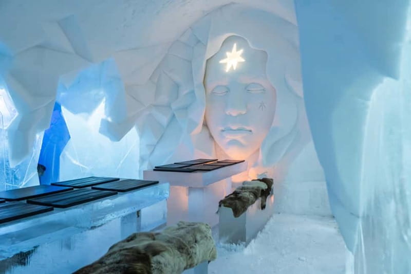 Rovaniemi: Ice Restaurant Dinner with Snow Sauna & jacuzzi - A snow sauna followed by warm water