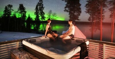 Northern Lights Trip with Arctic Sauna & Jacuzzi