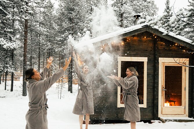 Rovaniemi Sauna World with a Hot Tub, Jacuzzi and Cold Pool - Hot Tubs, Jacuzzi, and the Ice Pool