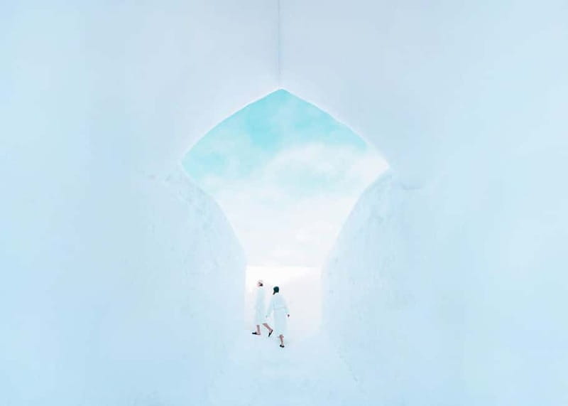 Rovaniemi: Snow Sauna Experience, Jacuzzi and Dinner in Kota - Outdoor jacuzzi under the Arctic sky