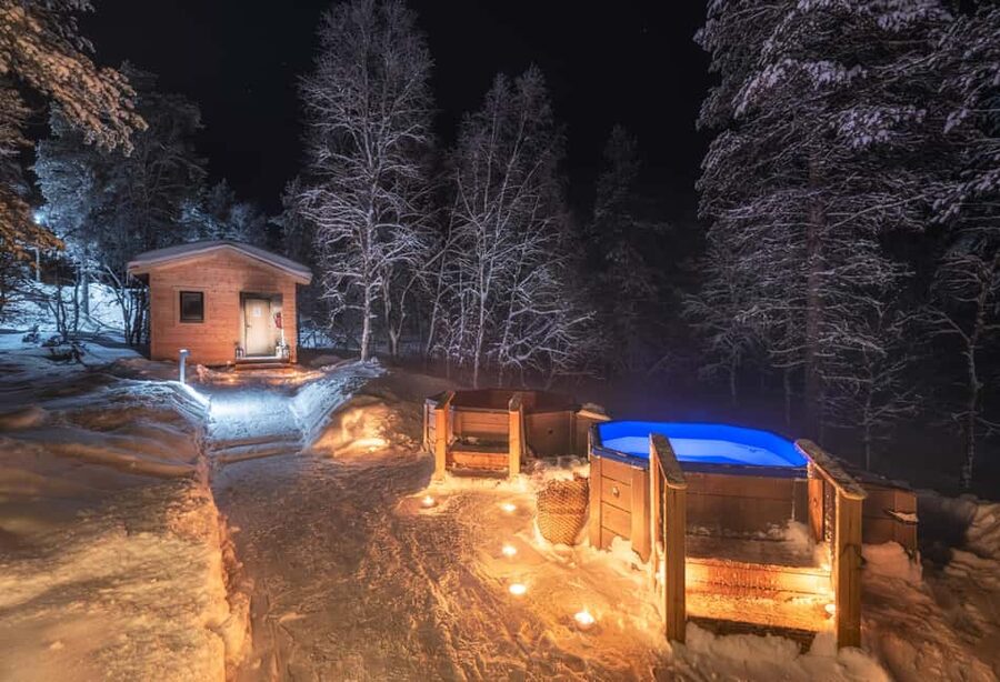 Saariselkä: Kuukkeli Saunaworld (Smoke Sauna) - A practical two-hour flow