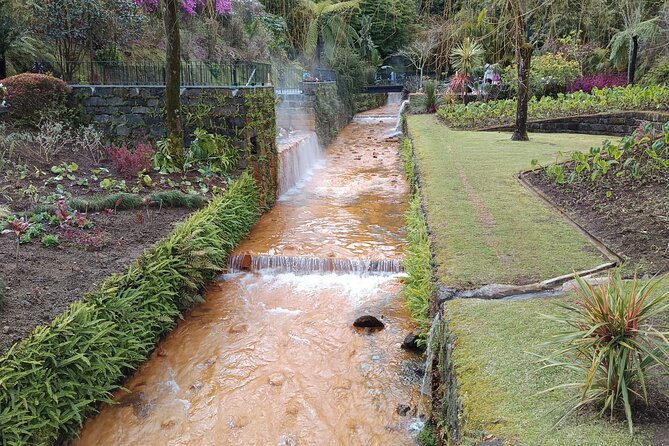 San Miguel : Vulcanic Experience in Furnas (W/ thermal baths) - The main pause at Poça da Dona Beija