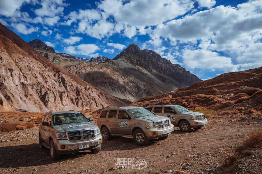 Santiago: Cajón del Maipo Hot Springs & Chilean Barbecue - Guides make a real difference