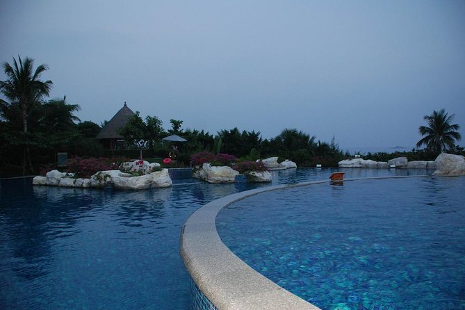 Sanya Half Day Private Tour of Nantian Hot Spring - Who will enjoy this outing most