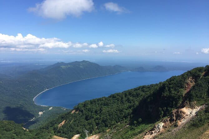 Sapporo Private Sightseeing Tour in Onsen with Special Package - What the guides add to the day