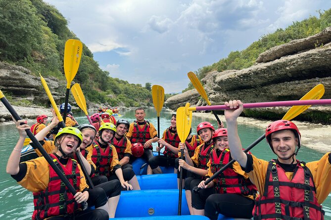 Sarande: Permet 4x4 Tour, Rafting and Thermal baths - Two hours on the Vjosa River