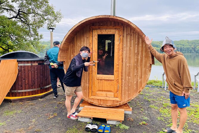 Sauna experience with great view & tour to enjoy food, blue beer - Arriving at Lake Abashiri in Winter