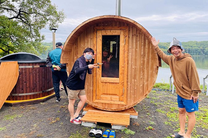 Sauna experience with great view & tour to enjoy food, blue beer - Trying the Drift Ice Draft Blue Beer