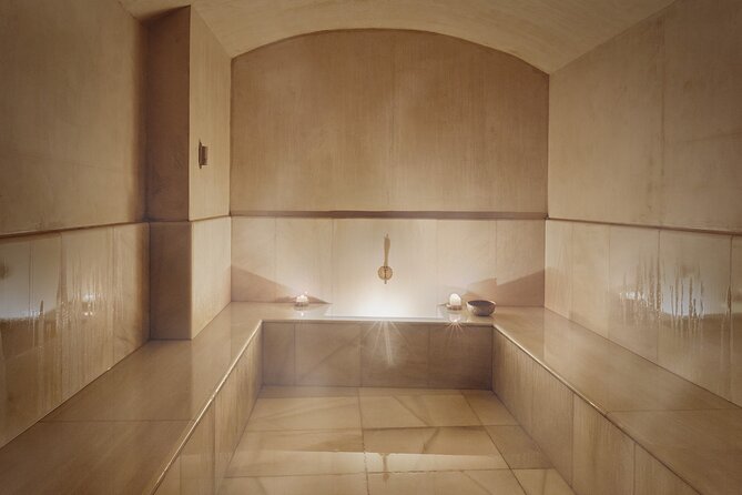 Small-Group Arab Bath Experience in Hammam Al Ándalus Palma - A small hammam in Palma, not a crowded spa
