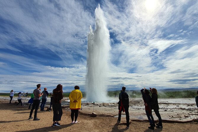 Small-Group Golden Circle, Sky Lagoon with Ticket & Kerid Crater - Sky Lagoon: the warm ending that changes the mood