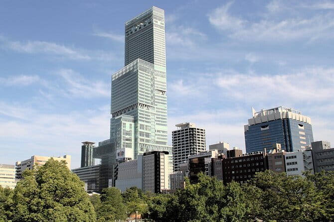 Solaniwa Onsen: Osaka Bay Tower - From quiet soaking to arcade games