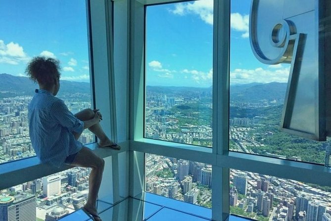 Taipei Day Tour including Taipei 101, Din Tai Fung and Hot Spring Experience - Taipei 101 from the 89th floor