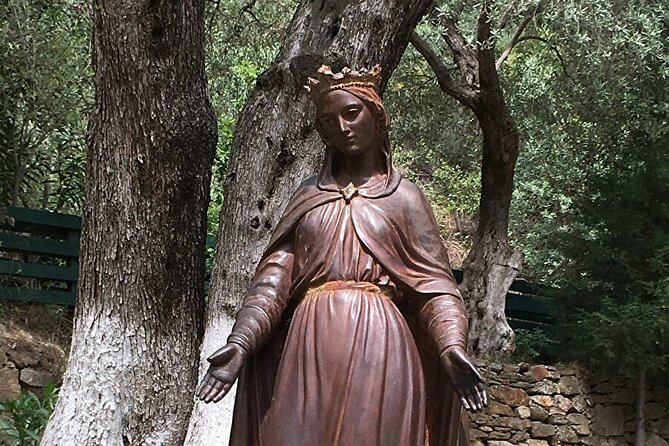 The House of Virgin Mary Tour with Lunch - Optional Turkish Bath - Meeting your guide at Ege Port