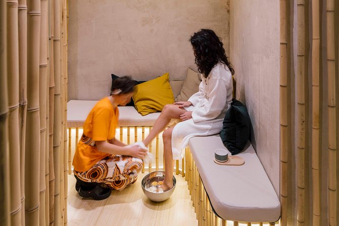 To sweat Madrid toxins in Hammam and enjoy the best couple massage downtown - A two-hour pause in central Madrid