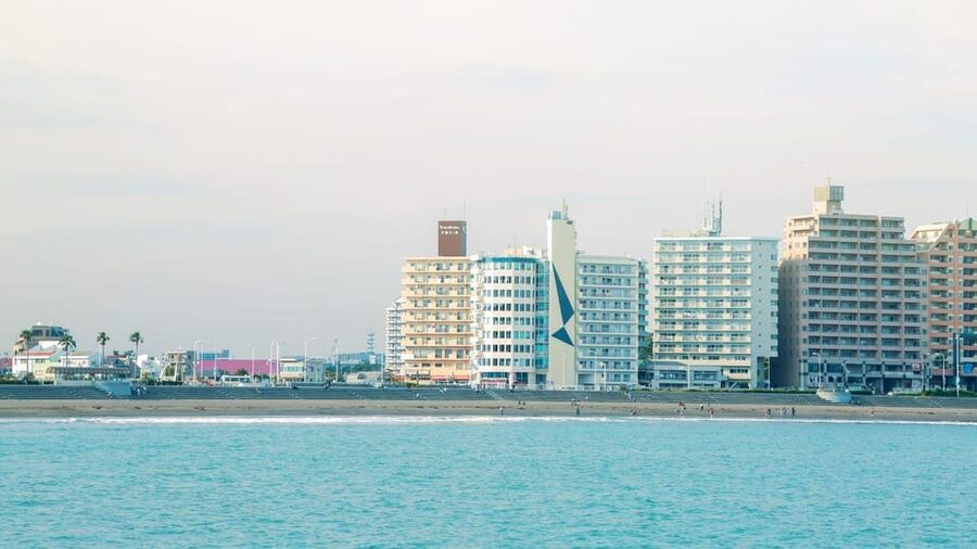 Tokyo: 2-Day Mt. Fuji, Kamakura and Izu Hot Springs Tour - Shuzenji Onsen Street in the morning