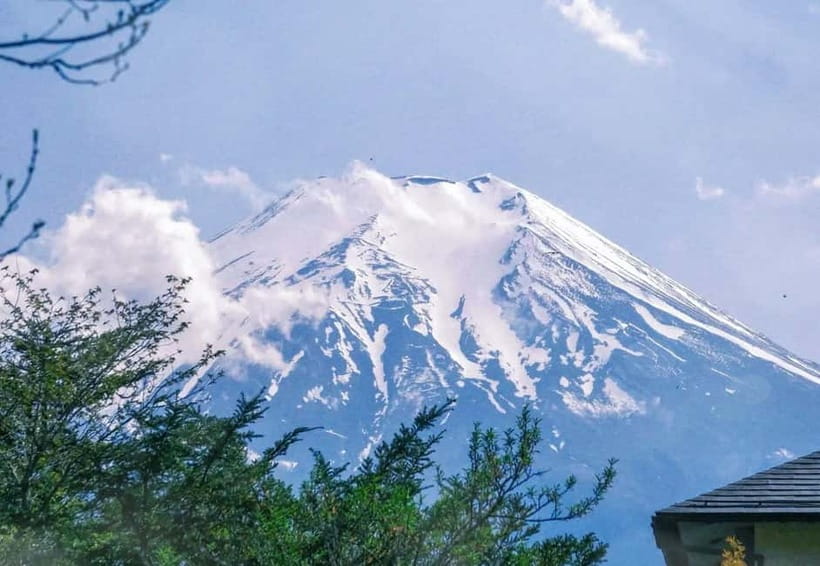 Tokyo: Mount Fuji 5th Station & Onsen Day Trip - Oshino Hakkai and its snowmelt ponds