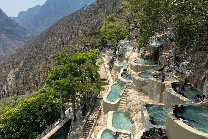 Tolantongo Private Tour + Pastes + One Day at the Hot Springs - Key points before you book