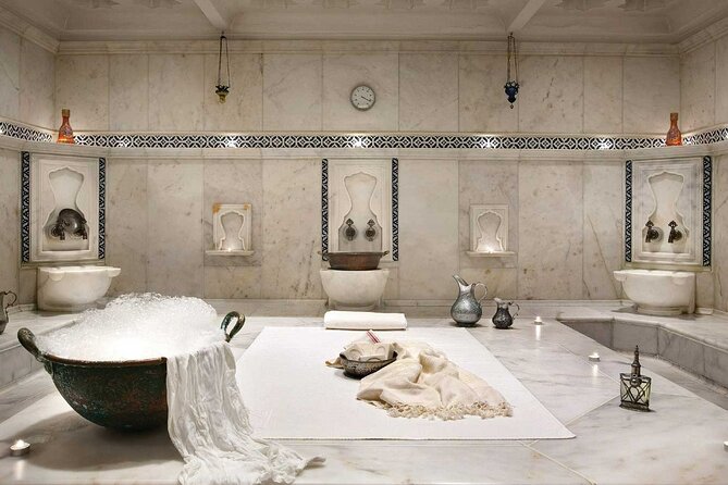 Traditional Turkish Bath, Massage, Face Mask, Peeling in Istanbul - The 45-Minute Massage And Face Mask