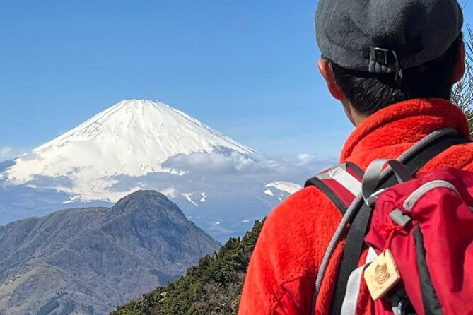 Traverse Outer Rim of Hakone Caldera and Enjoy Onsen Hiking Tour - Key points at a glance