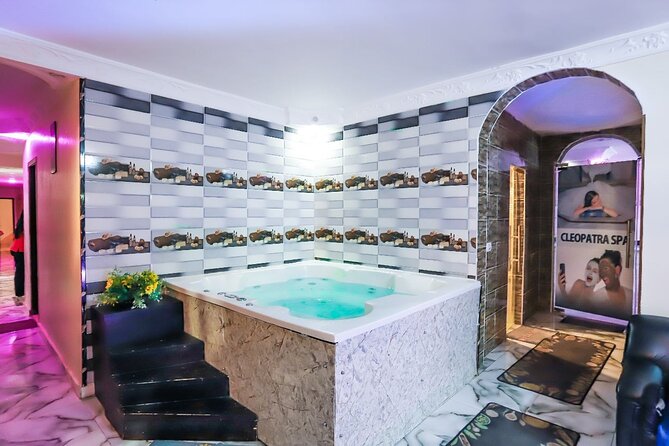 Turkish bath and full body massage Turkish hammam - Sauna, steam bath, jacuzzi, and swimming pool