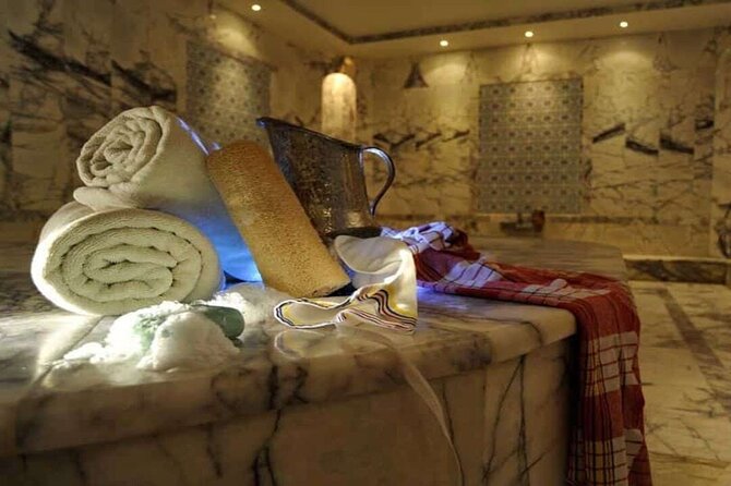 Turkish Bath Experience in Kemer - The included 20-minute oil massage