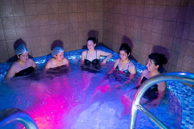 Unlimited Sauna Steam and Jacuzzi - Key points to know before you go