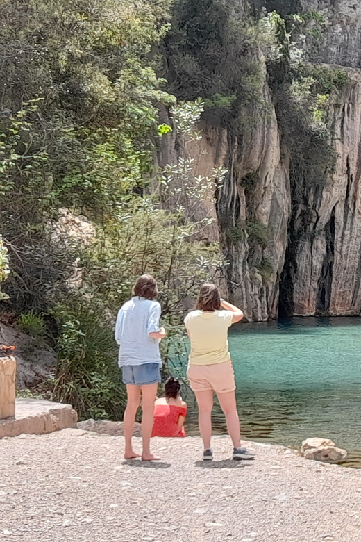 Valencia: Private Hiking in Montanejos with Thermal Springs - Who should book this day trip?