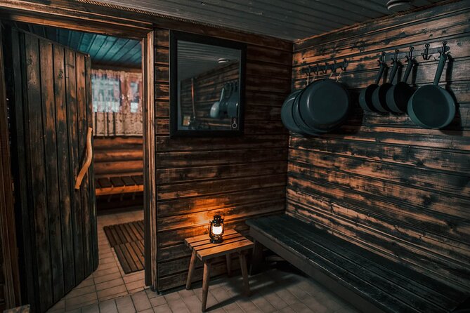 VIP SERVICE Traditional Finnish Log Sauna and Food Experience - What makes the guides important