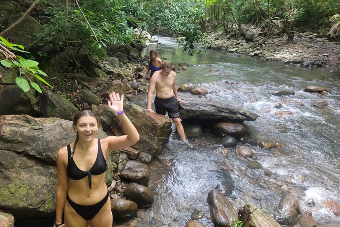 Water Adventure: La Leona Waterfall, River tubing & Cliff jumps - Poza Los Coyotes: an easy start with a lively finish