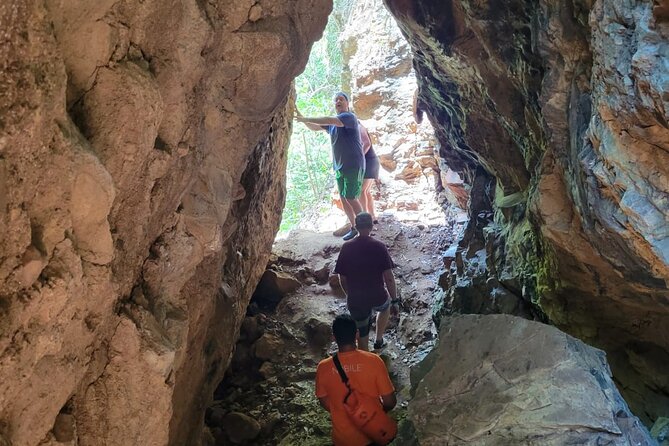 Water Adventure: La Leona Waterfall, River tubing & Cliff jumps - Hiking along the Blanco River to La Leona
