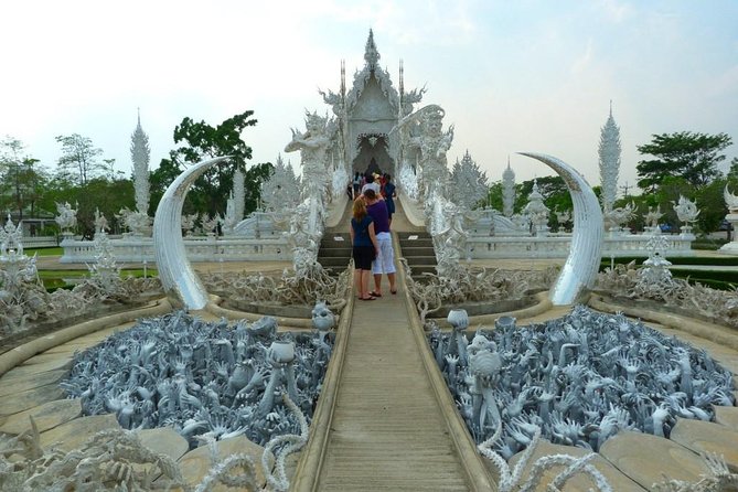 White Temple, Black House Museum and Hot Spring Tour from Chiang Mai (SHA Plus) - Mae Kajan Hot Spring: a warm start