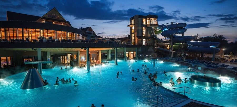Zakopane and Chocholow Thermal Baths Tour from Krakow - Why Zakopane works as a day trip from Krakow