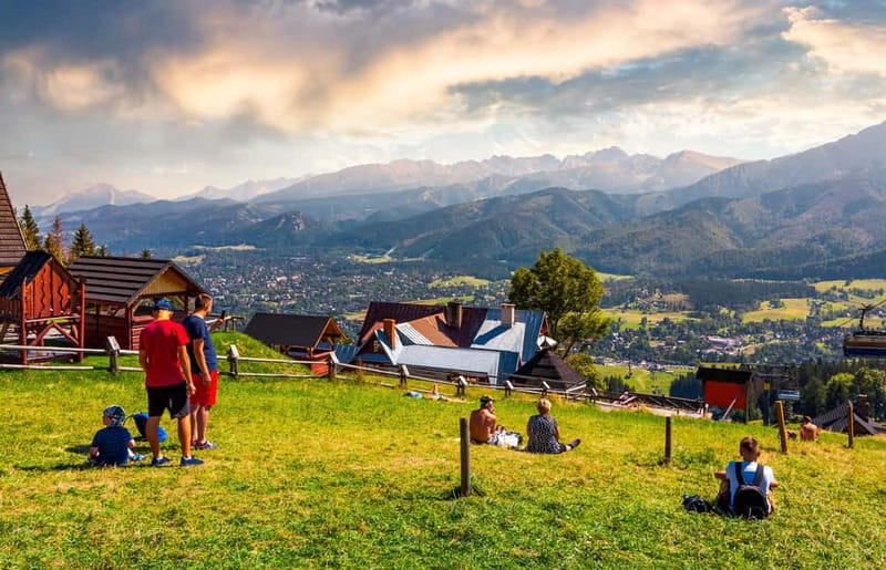 Zakopane Tour with Thermal Baths – Day Trip from Krakow - The road south from Krakow