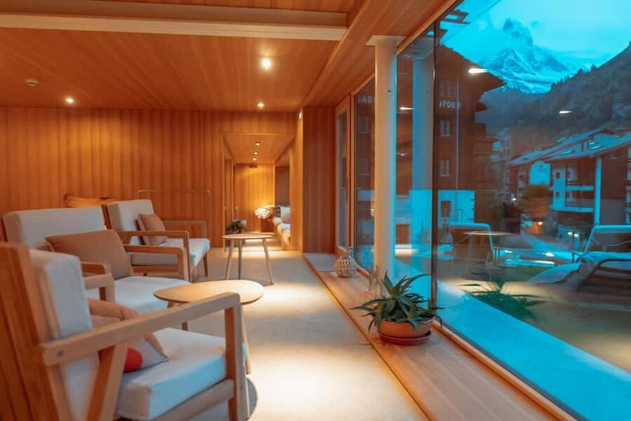 Zermatt: Private Night Spa with Finnish Sauna - Finnish sauna at 80 degrees